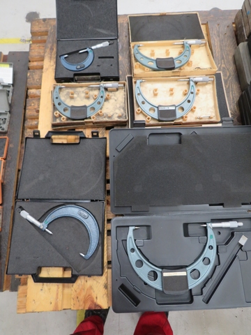 Set of Thread Micrometers
