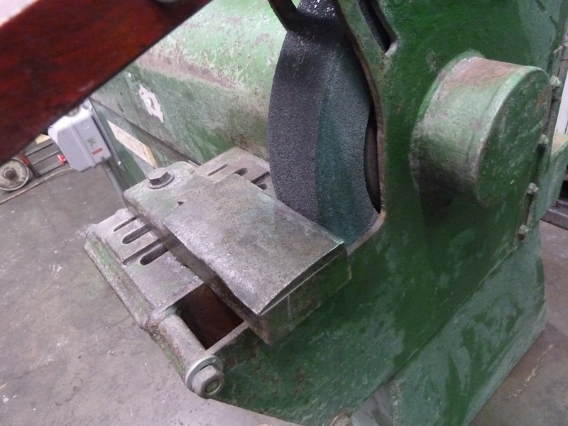 Heavy Duty 14” x 2” Face Double Ended Grinding Machine