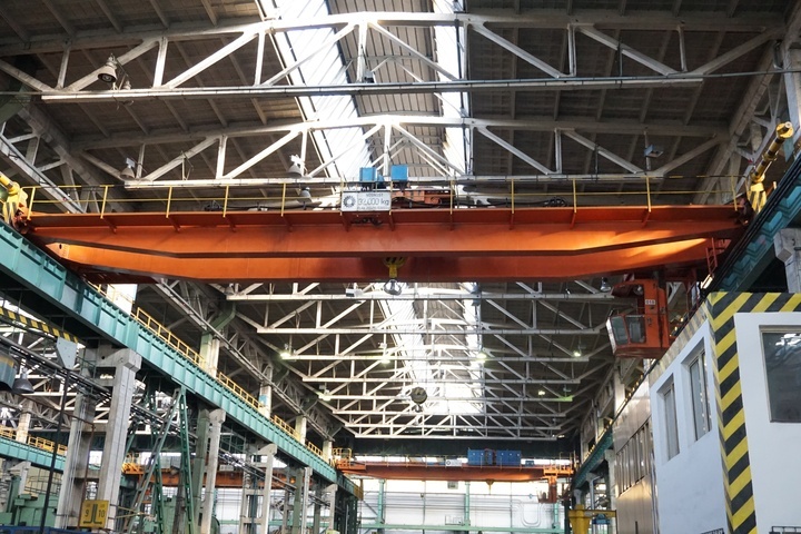 Vihorlat 32,000kg Twin Beam Overhead Travelling Gantry Crane