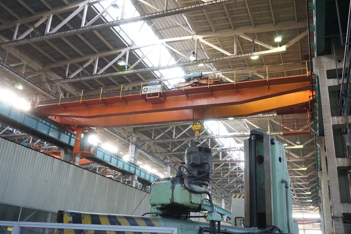 Sub 32,000kg Twin Beam Overhead Travelling Gantry Crane