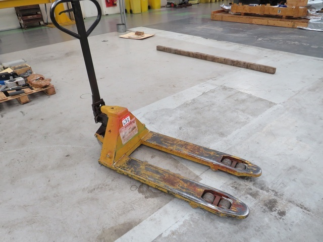 Pallet Truck SWL 2000kg