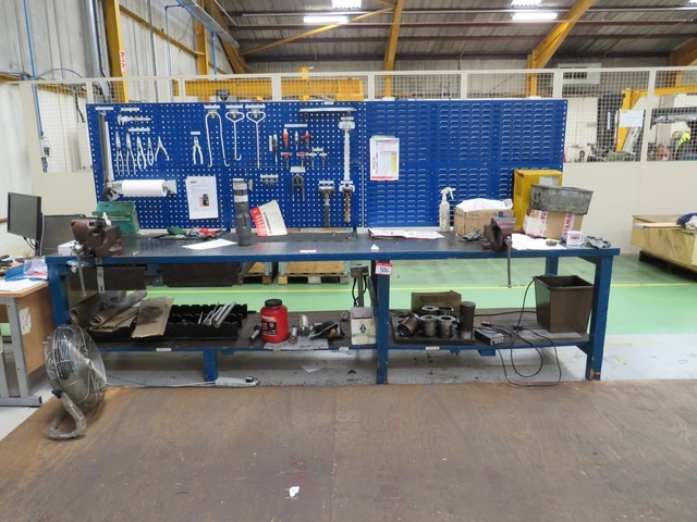 Work Bench with (2) Record Vices