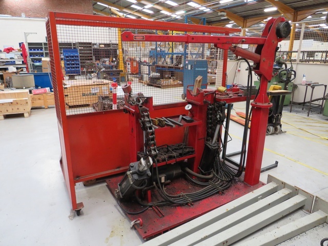 Hammer Stripping Bench