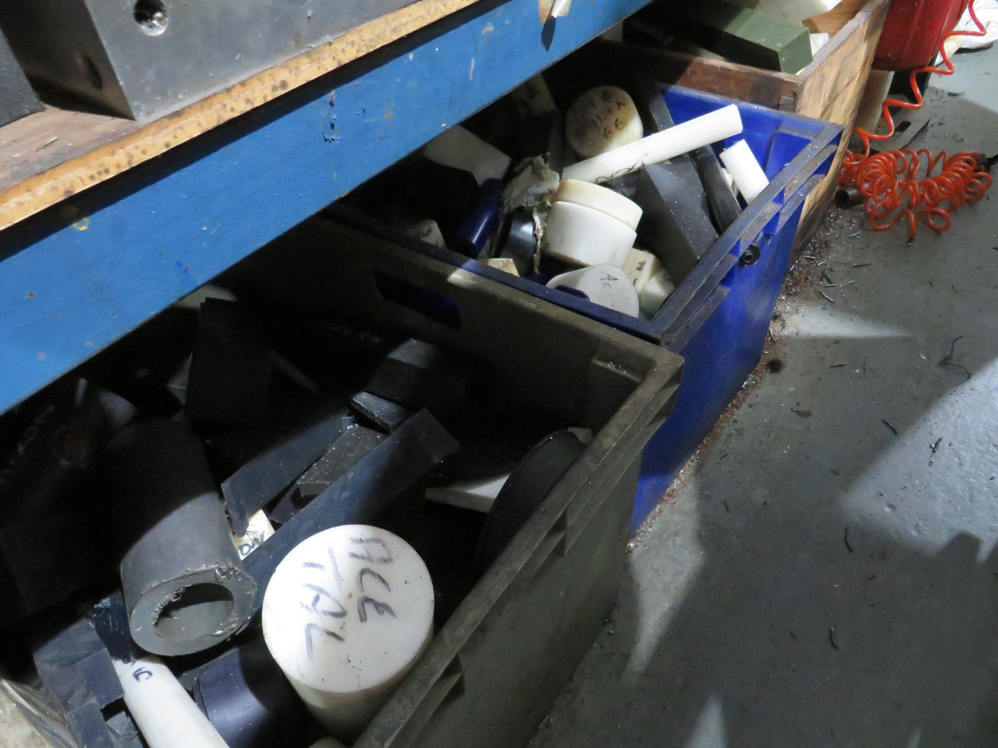 Racking with Large Qty of Acetal