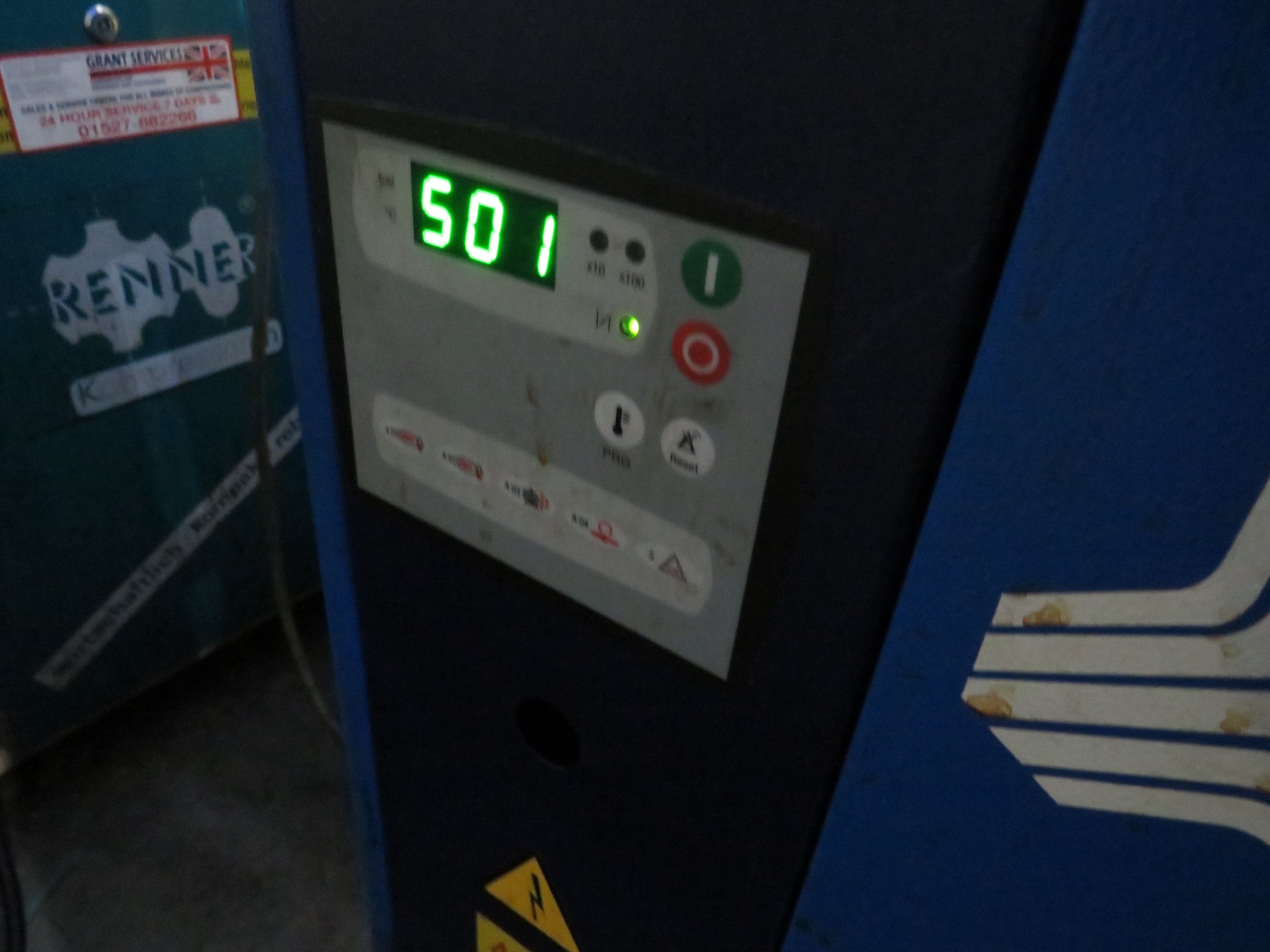 Compair L04 Compressor, Max. Pressure 10 Bar