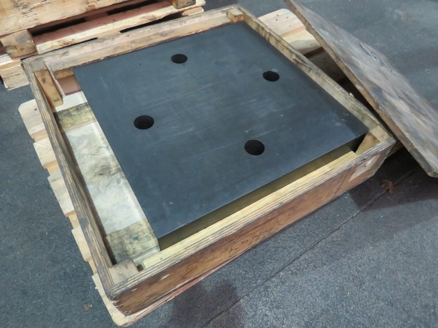 Granite Square 24" x 24"