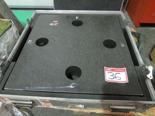 Granite Square 24" x 24"