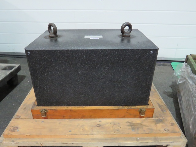 Granite Block 520mm x 320mm x 320mm