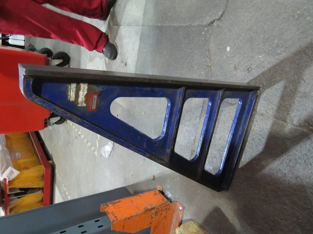 Steel Angle 30" x 18", Steel Angle 3ft x 2ft