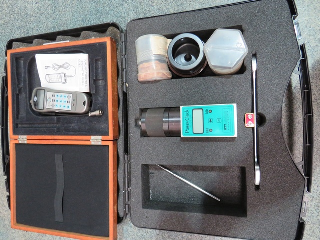 OTT Jakob Power Check 10-75 KN and Gate Belts Tension Meter