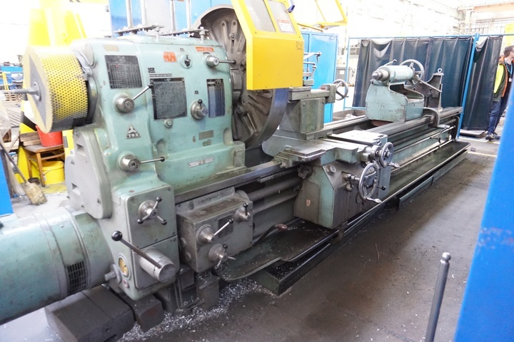 TOS Type SU90A Lathe