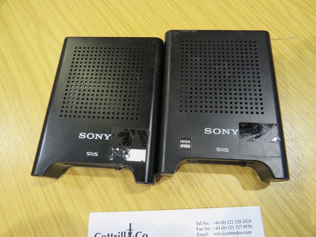 Sony SBAC-US30 SXS Memory Card USB 3.0 Reader/Writer