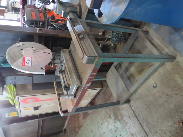 Makita Chop Saw with Bench