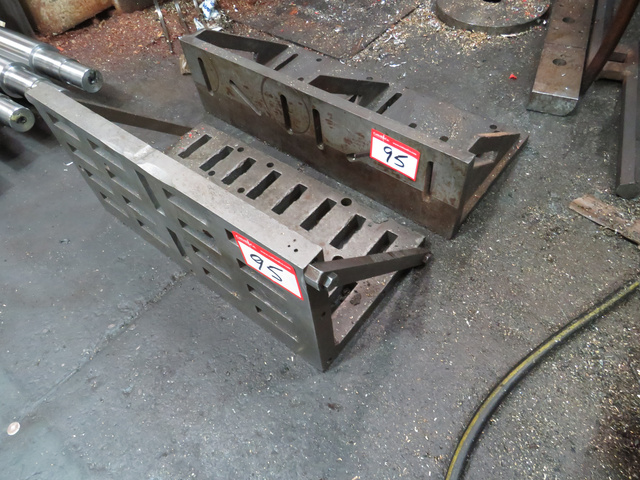(2) Angle Plates