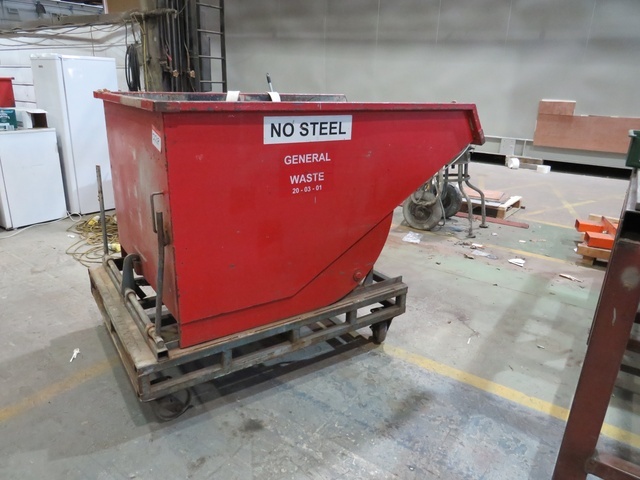 Mobile Tipping Skip 1.6m x 1060mm x 1.25m High