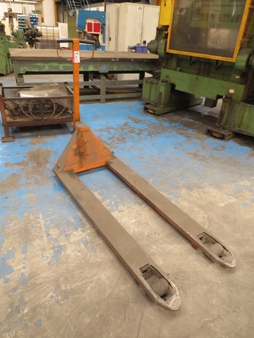 Bending Pallet Truck, 2000kg