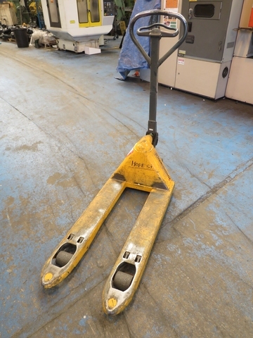 Jungheinrich Pallet Truck, 2000kg Capacity
