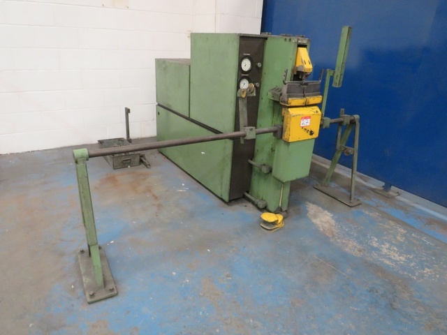 Brookes Hydraulic Forming Press