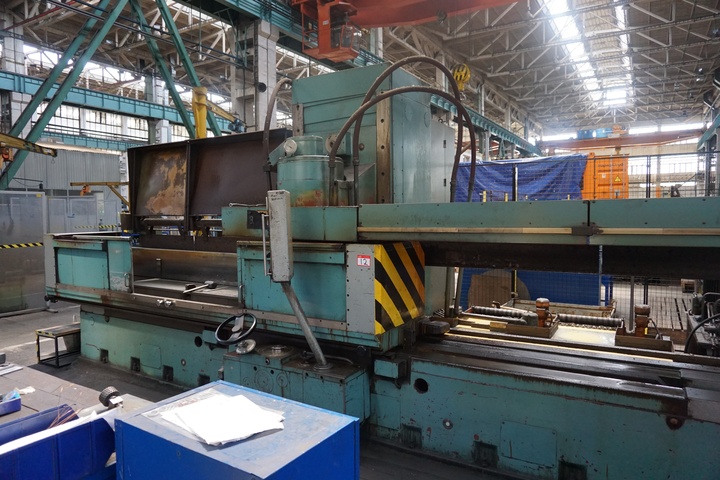 TOS BPV 40 Vertical Spindle Reciprocating Table Surface Grinder