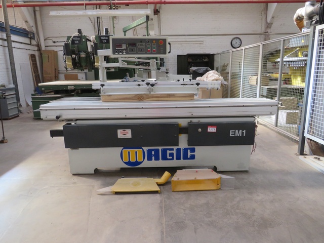 Magic EM1.A Saw