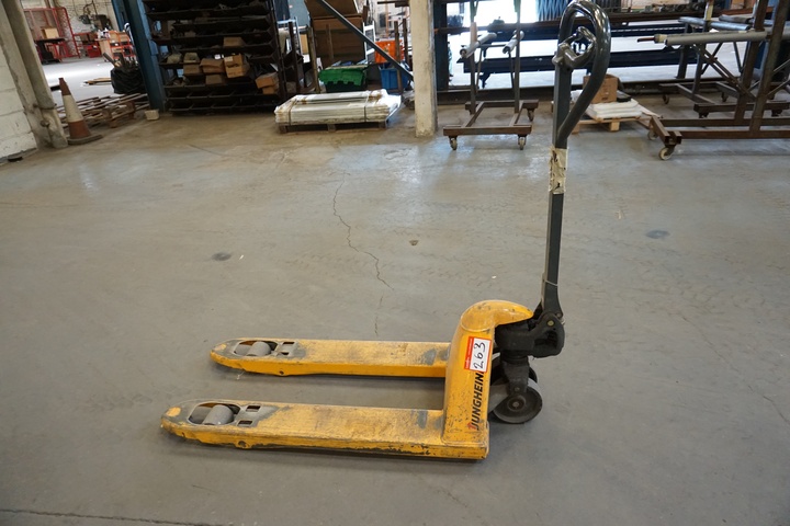 Jungheinrich Pallet Truck