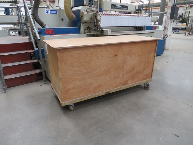 Mobile Wood Bench 2m x 800mm
