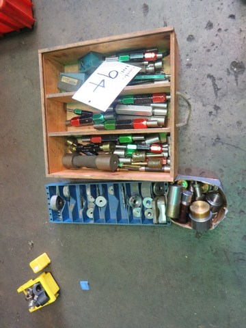 Qty of Plug Gauges and Qty of Thread Gauges