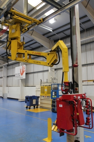 Dalmec 400kg SWL Articulated/Travelling Reel Hoist