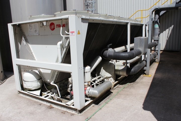 Trane RTAD 150 Air-Cooled Helical Rotary Liquid Chiller