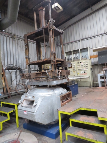 (2) x Orange and Green Hegla Wire Racks