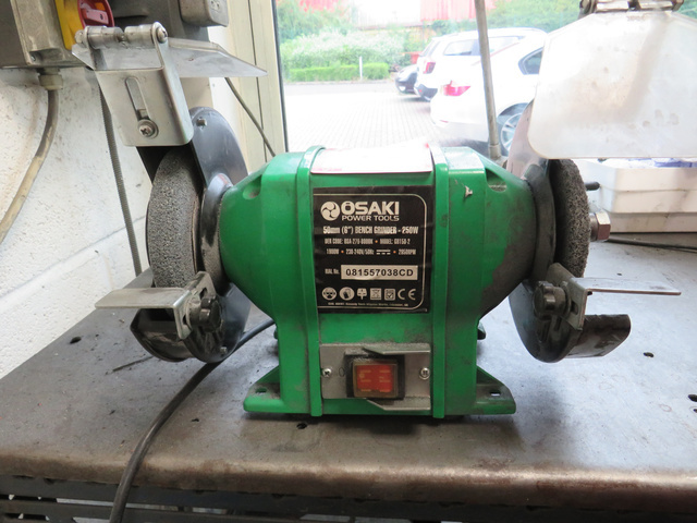 Osaki 6'' Double Ended Bench Grinder