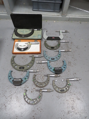 Qty of Metric Micrometers