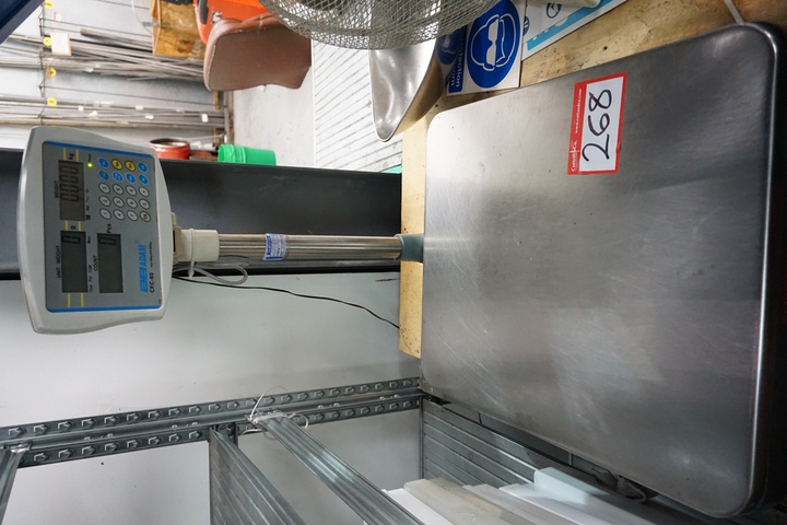 AE Adam CFC-60 Set of Scales