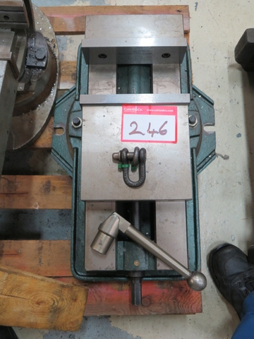71/2" Machine Vice Intersate