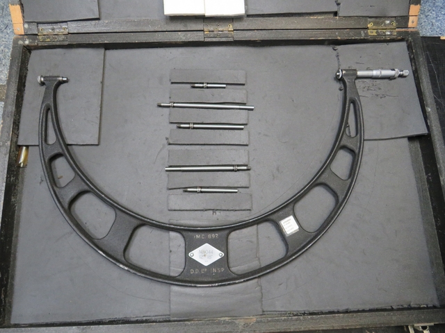 12 - 18" Outside Micrometers, 18 - 24" Outside Micrometers