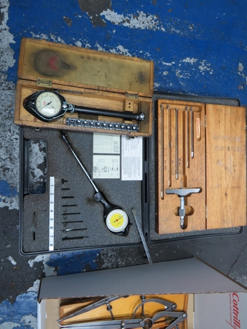 Qty of Bore Gauges, Depth Gauges and Calipers