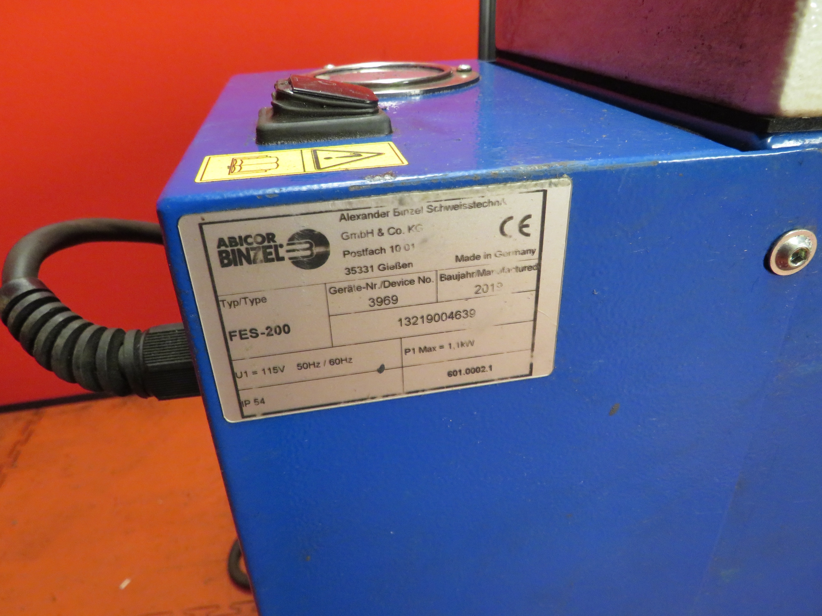 (2) x Binzel FES-200 Fume Extraction System including (2) x Binzel Rab Grip 25AK 4mtr Torch