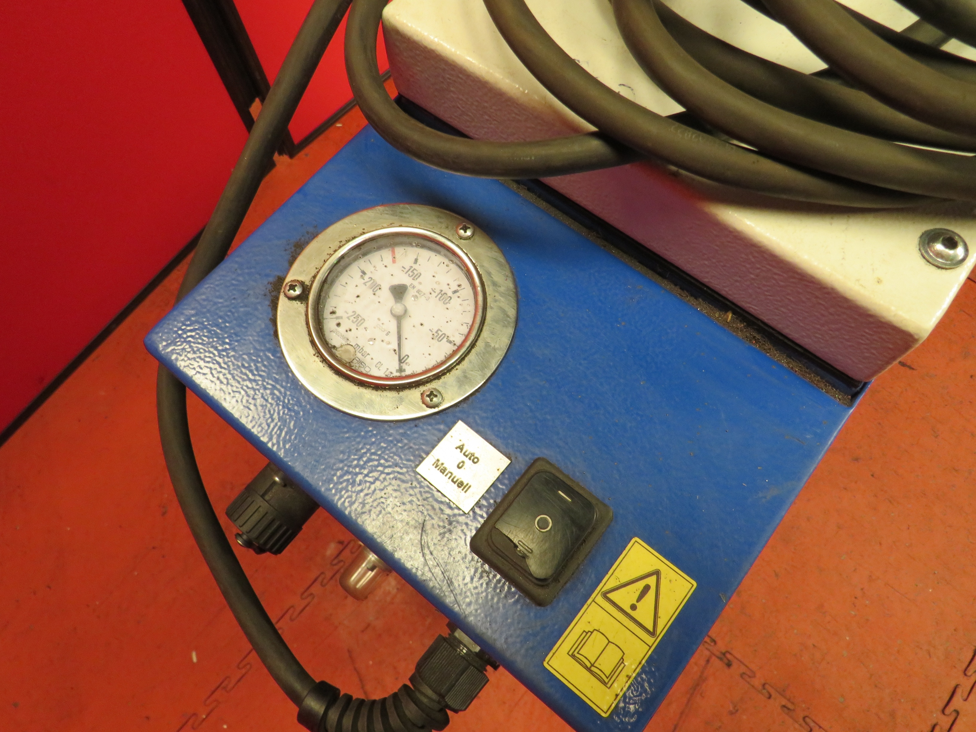 (4) x Binzel FES-200 Fume Extraction System including (4) x Binzel Rab Grip 25AK 4mtr Torch