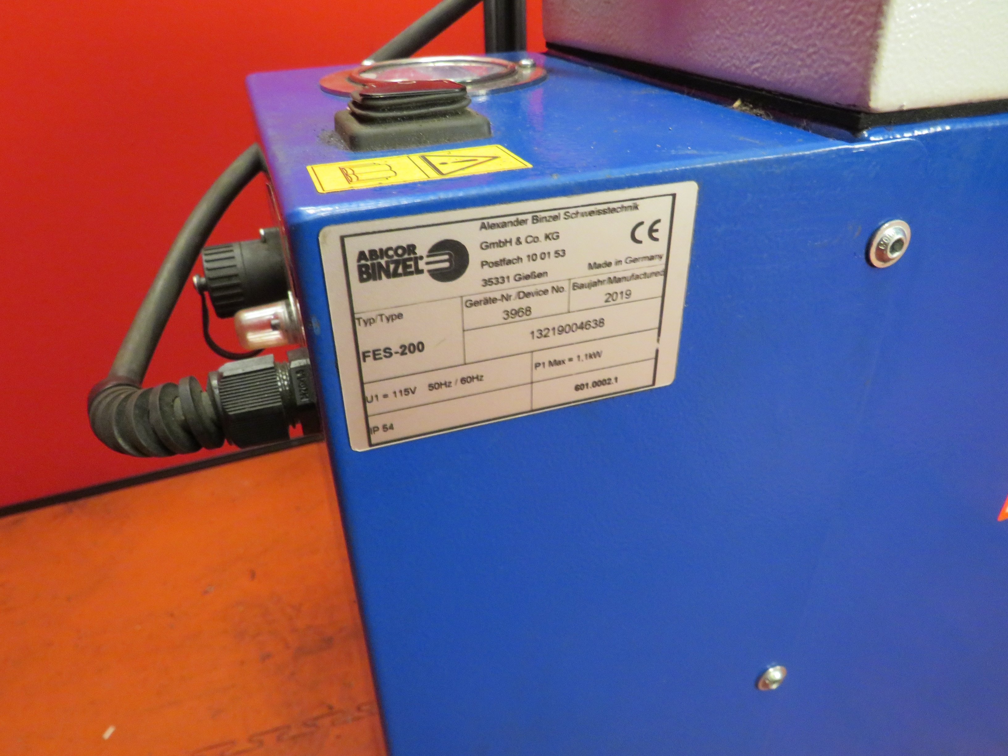 (4) x Binzel FES-200 Fume Extraction System including (4) x Binzel Rab Grip 25AK 4mtr Torch