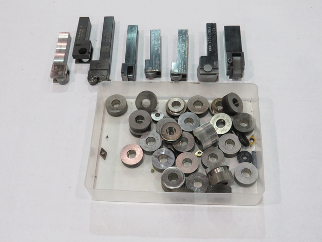 Qty of Knurl Holders & Knurls