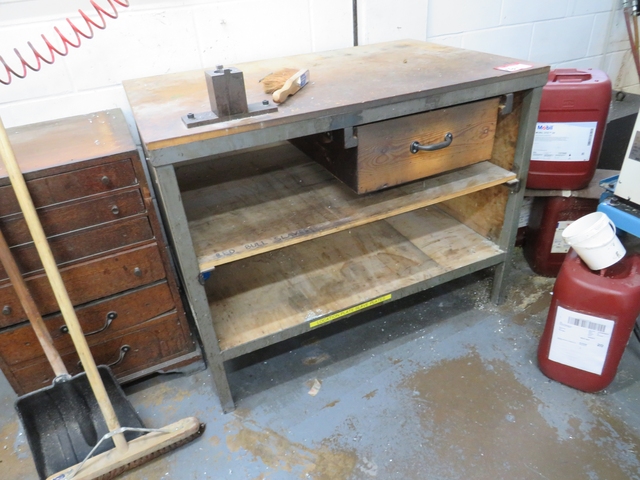 Wood Working Bench 1.2m x 760mm