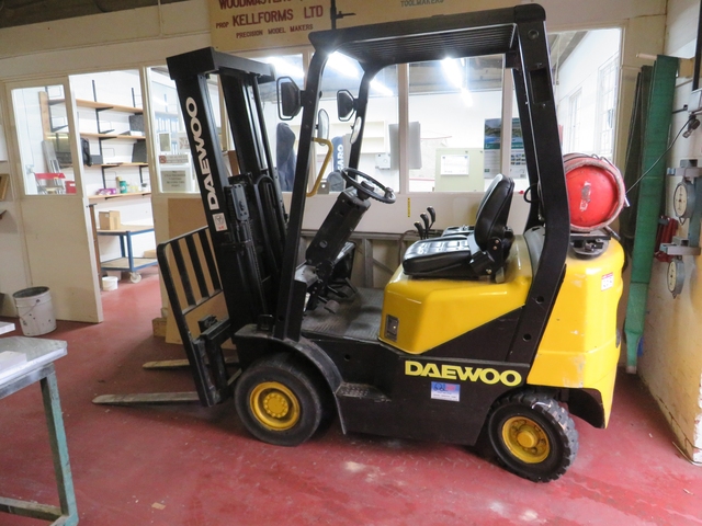 Daewoo G155-2 Gas Forklift Truck