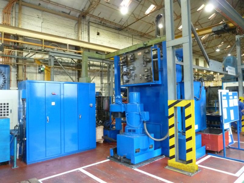Morando Model VL12 Elevating Rail Vertical Borer
