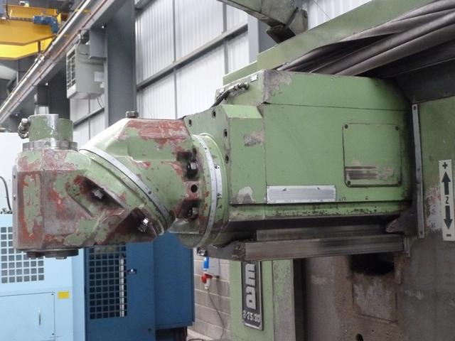Correa A.25/30 CNC Bed Type Milling Machine