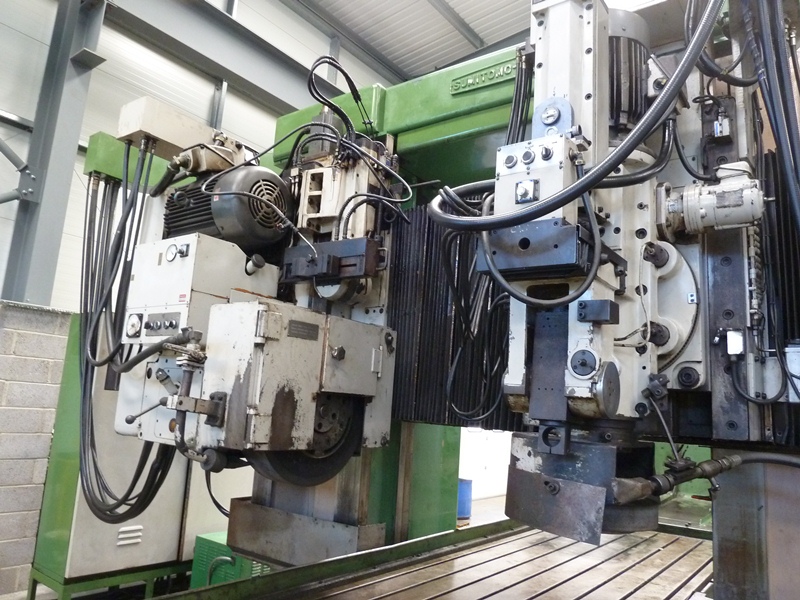 Sumitomo Shibaura Large Capacity CNC Surface Grinder