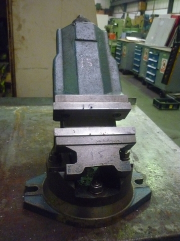 6” Tilting & Swivel Vice
