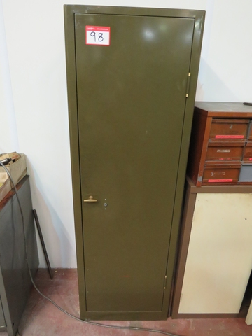 Cabinet with Qty ISO 40 Tooling and Drills