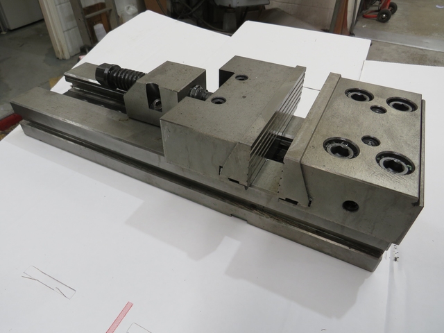 6” Adjustable Machine Vice