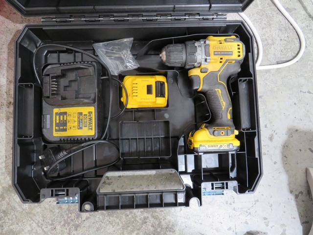 Dewalt Drill with Charger