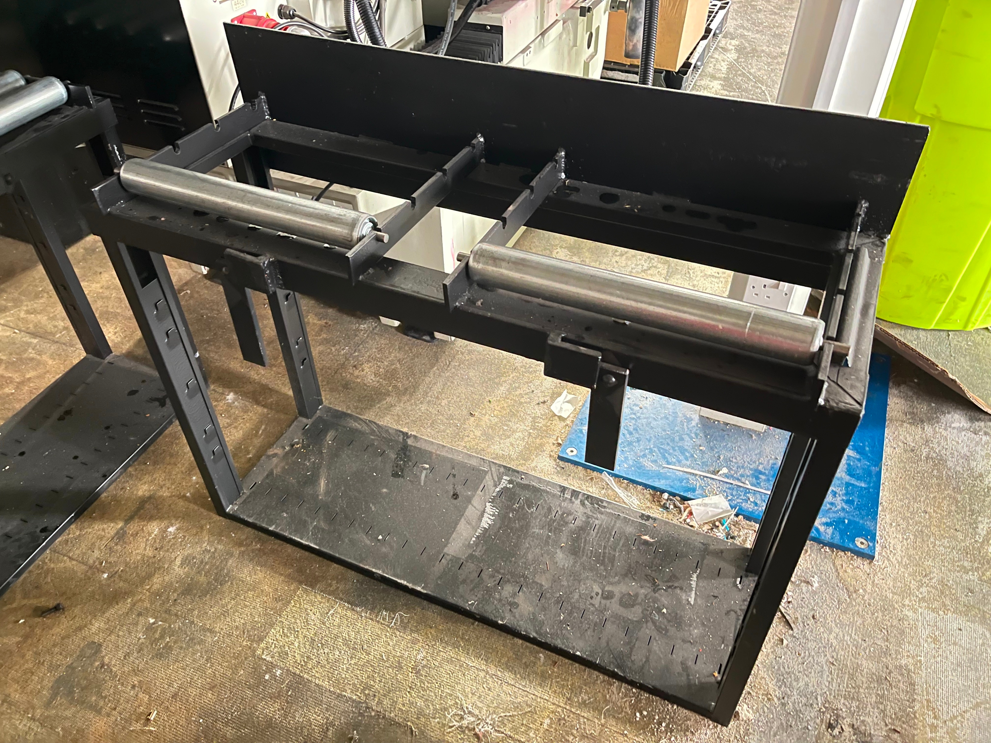 (3) x Rollers Tables Length